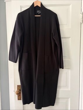 Line & Dot Black Open-Front Long Cardigan
